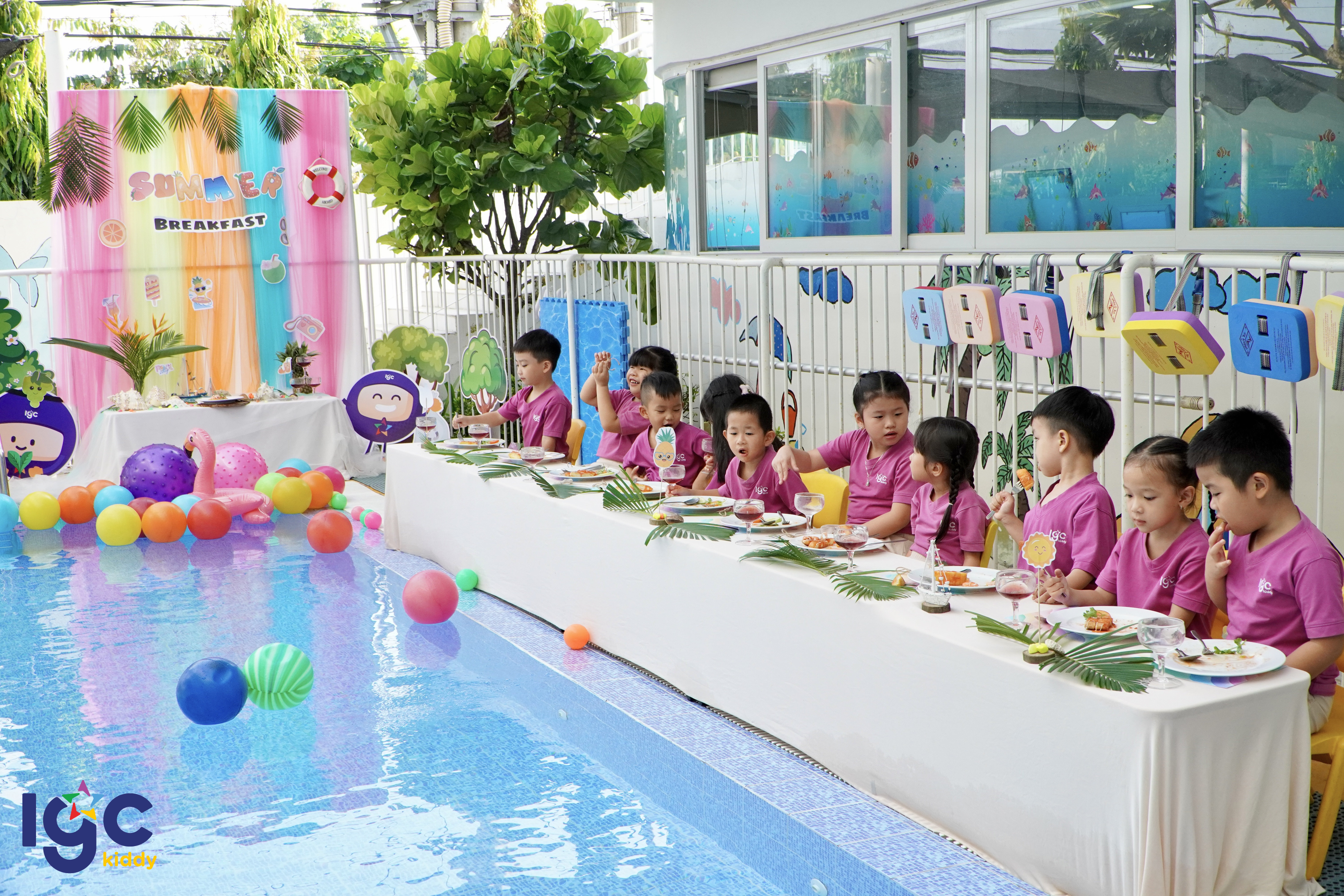 BUFFET BÁNH MÌ HẢI SẢN - VỪA NGON MIỆNG VỪA VUI!