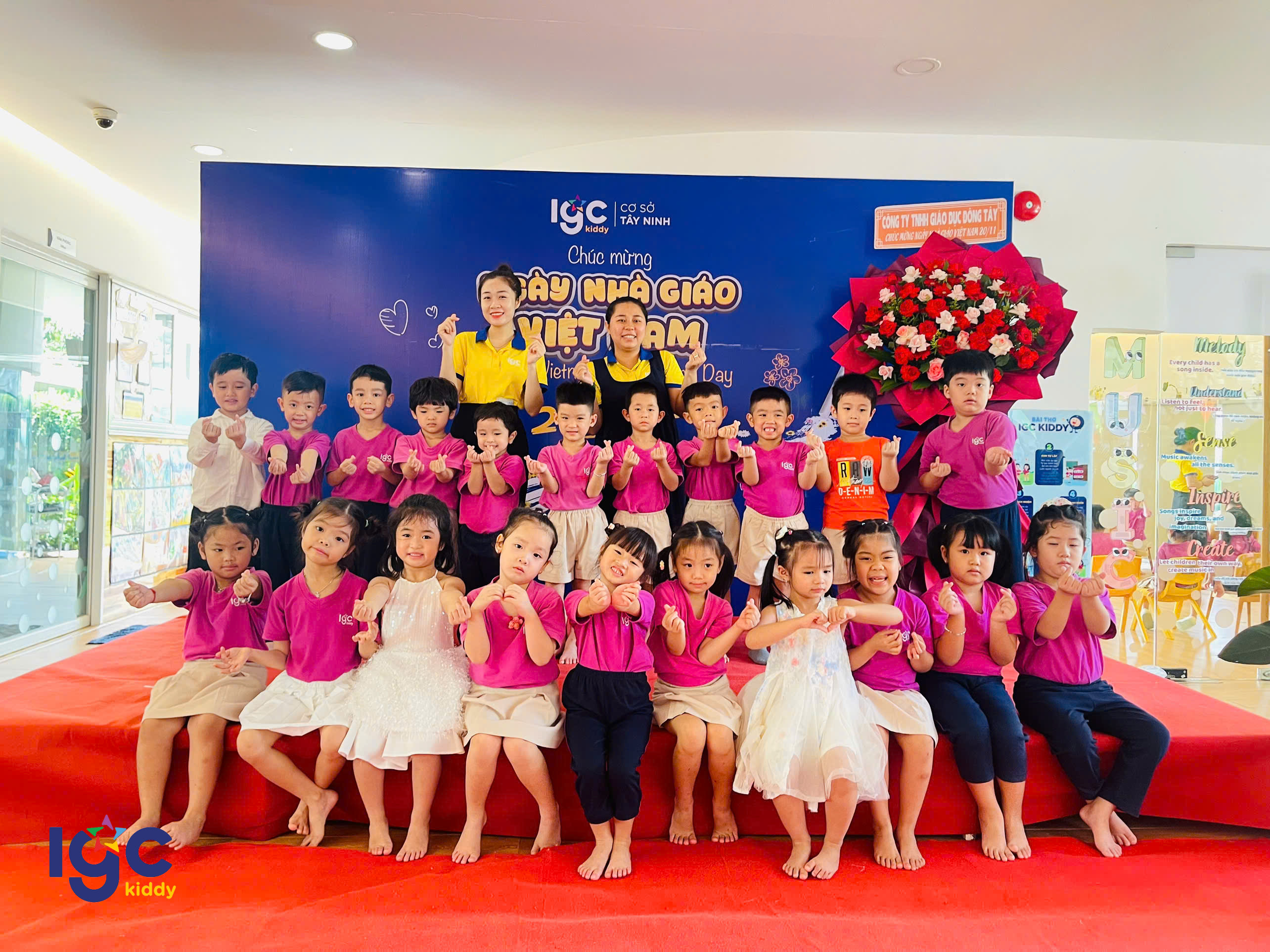 Chúc Mừng Ngày Nhà Giáo Việt Nam 20/11 – Tri Ân Những Người Gieo Hạt Mầm Xanh