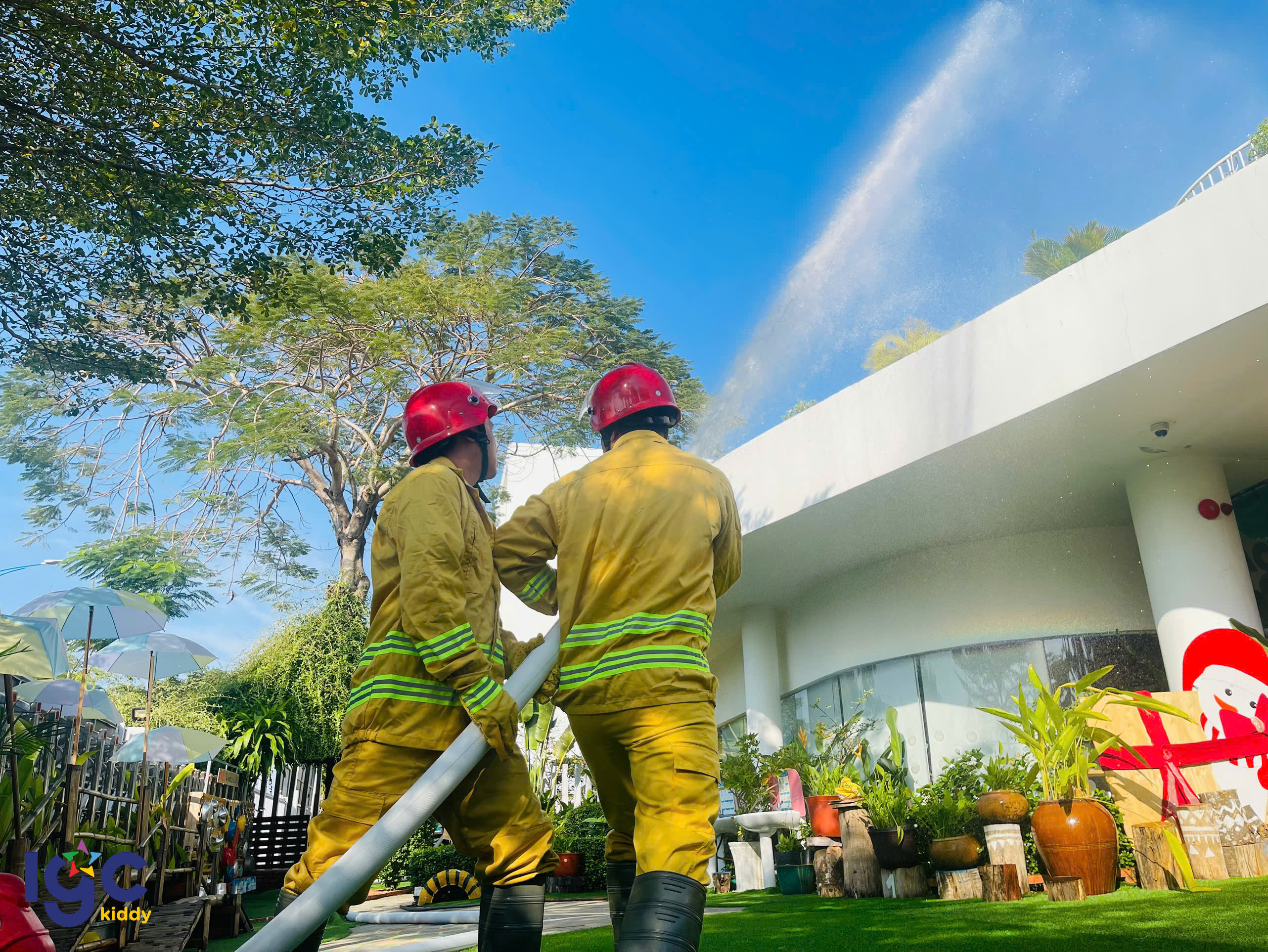 IGC KIDDY TÂY NINH TỔ CHỨC DIỄN TẬP PHÒNG CHÁY CHỮA CHÁY – TRANG BỊ KỸ NĂNG AN TOÀN CHO TRẺ MẦM NON